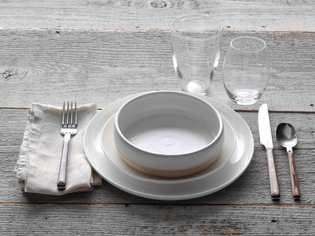 guide for casual and informal table top settings
