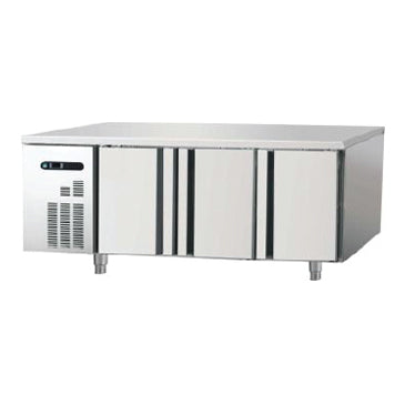 Pendingin Freezer Bawah Meja S/S 3 Pintu UCC-180 3D