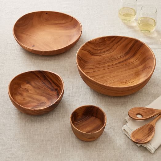 wooden bowl in canggu, wooden spoon and wooden cutleries
