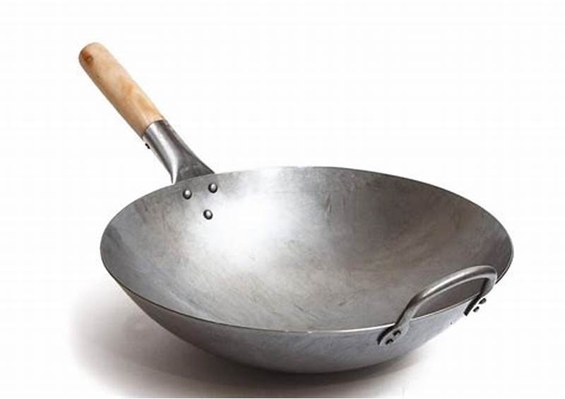 Iron Frying Wok with Handle 15"